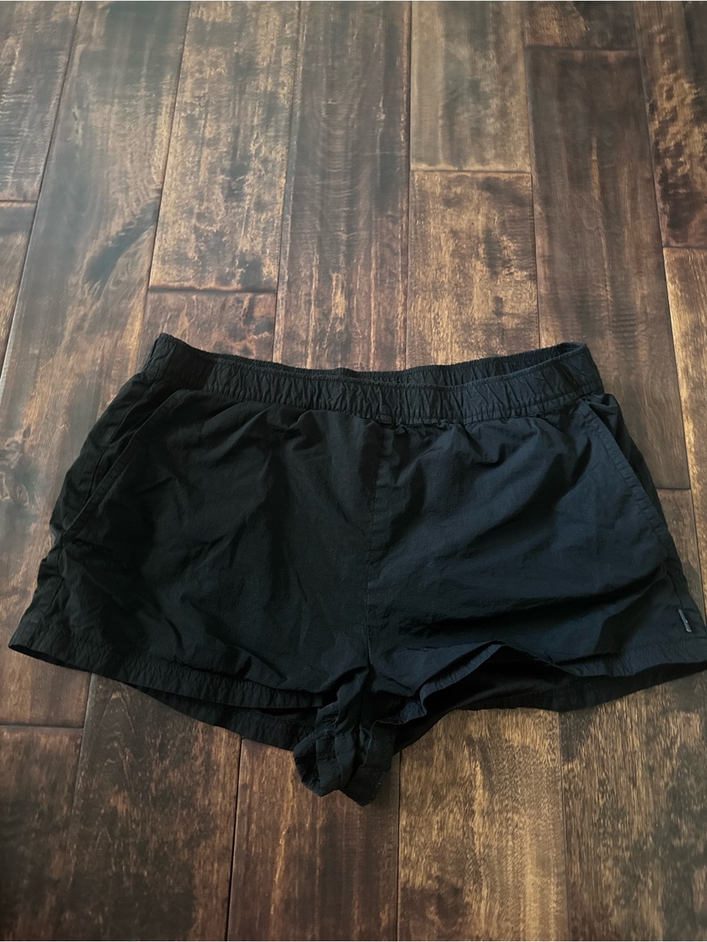 TNA Aritzia Shorts Size Large
